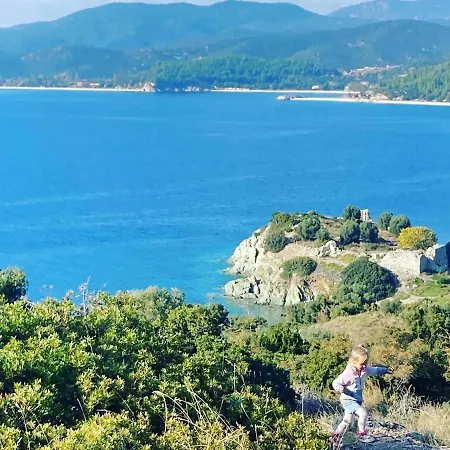 شقة Ulyana - Front Seaview, First Line, Fireplace