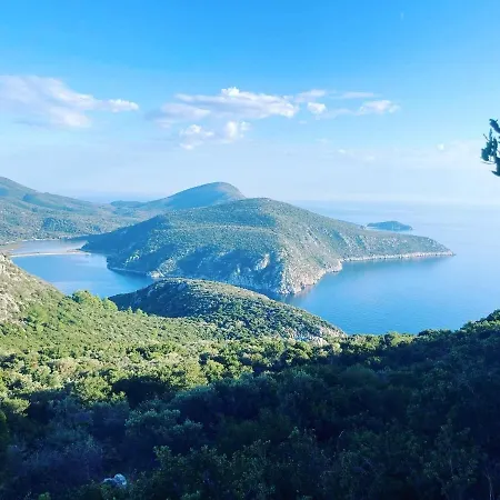 Ulyana - Front Seaview, First Line, Fireplace شقة *