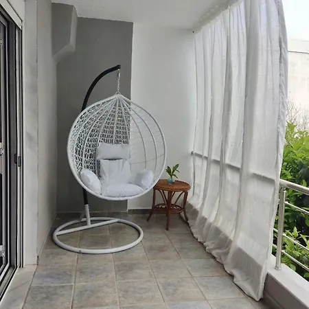 Ulyana - Front Seaview, First Line, Fireplace شقة